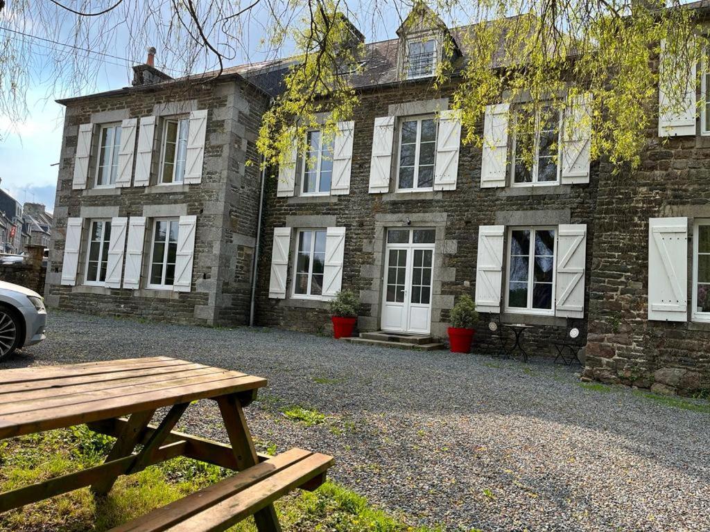 La Maison Des Amis En Normandie Pontfarcy Eksteriør billede