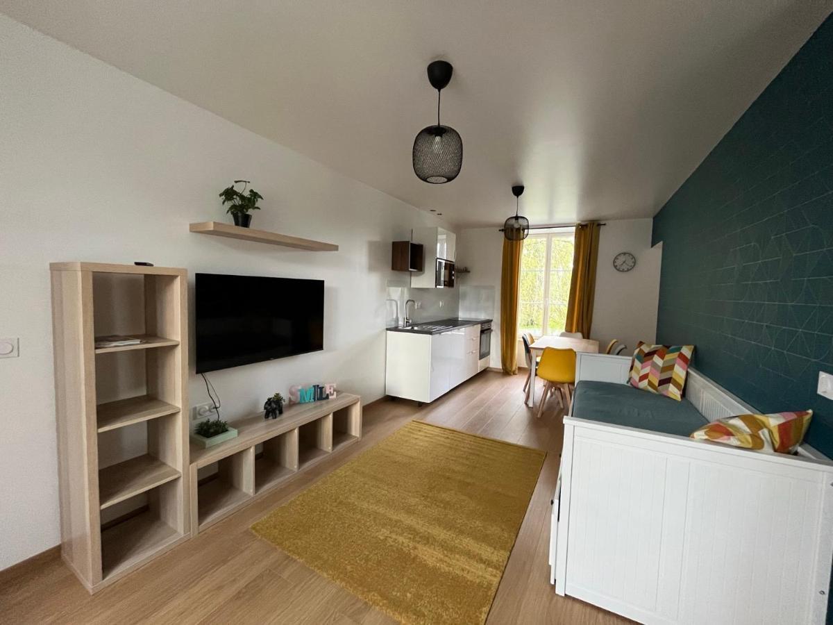 La Maison Des Amis En Normandie Pontfarcy Eksteriør billede