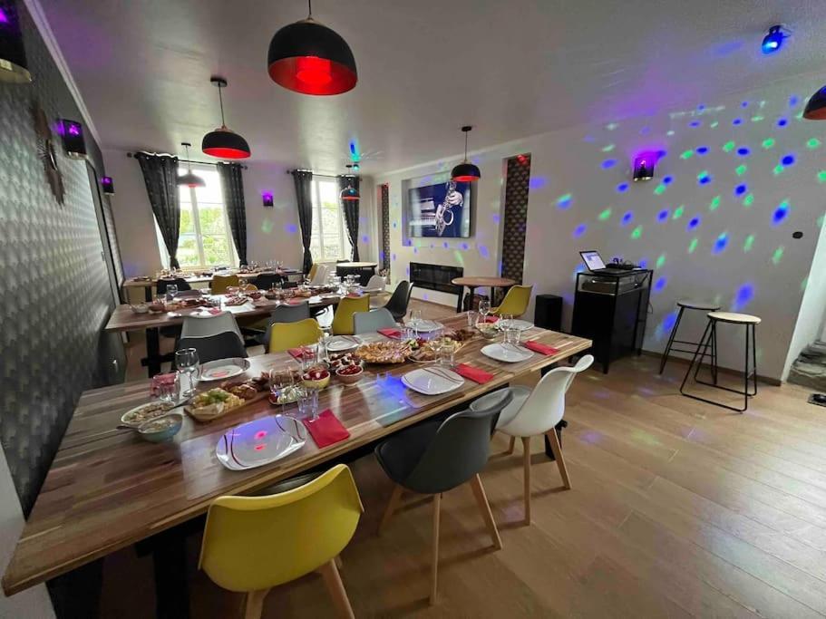 La Maison Des Amis En Normandie Pontfarcy Eksteriør billede